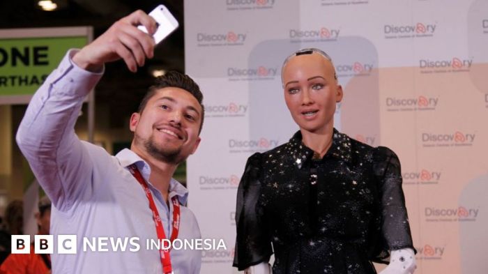 Robot Presenter Hadir Di Dunia Televisi